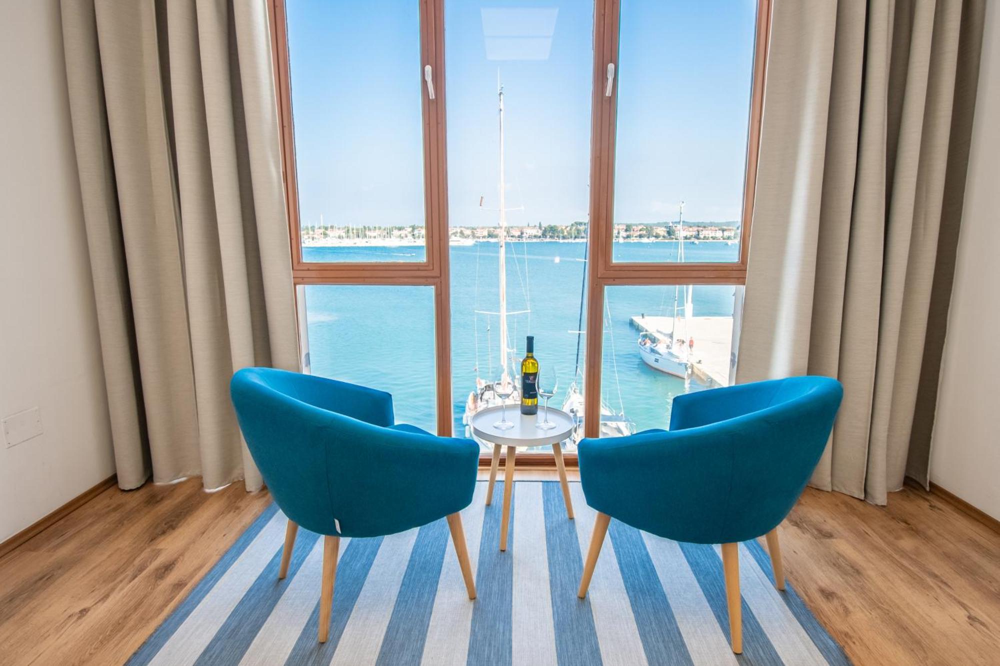 Seafront Seaview Center Old Town 1,2,3,4 By Rentistra * Umag