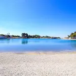 Umag Seafront Seaview Center Apartments Old Town 1,2,3,4 By Rentistra