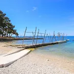 Umag Seafront Seaview Center Apartments Old Town 1,2,3,4 By Rentistra